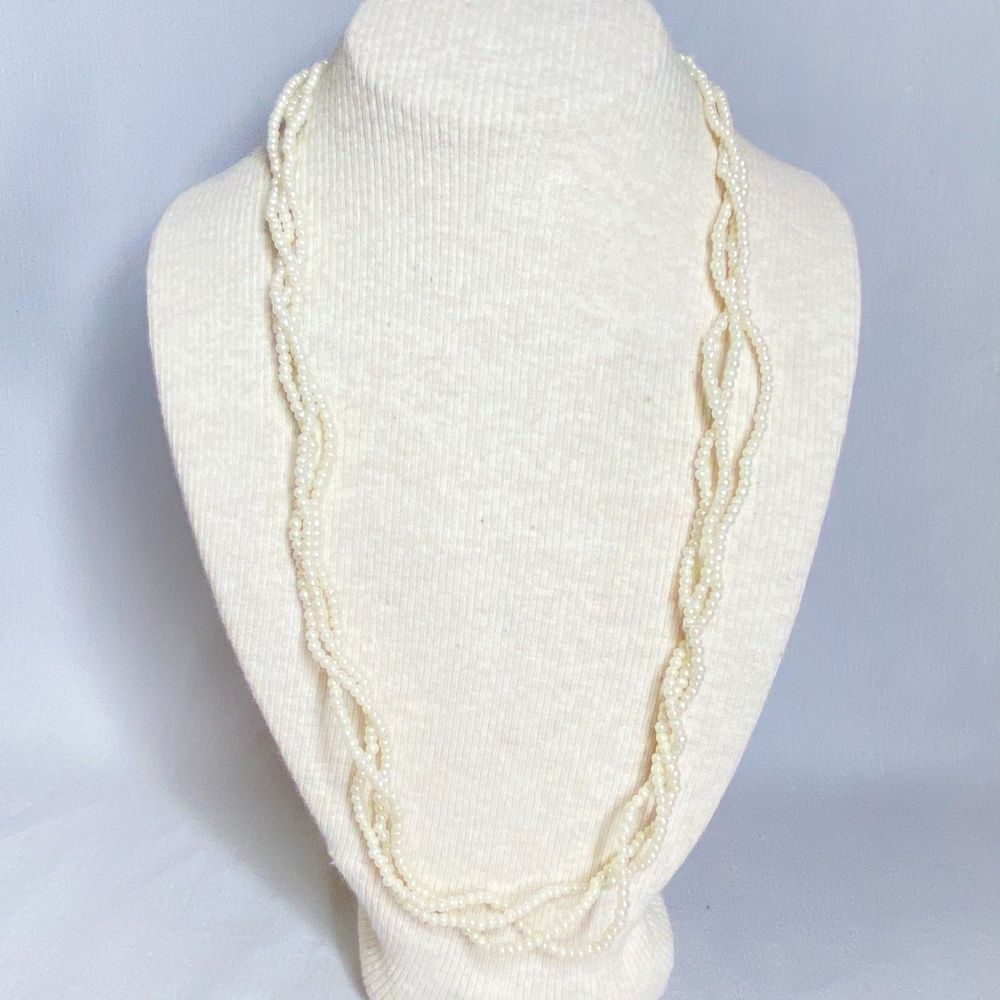 💎Matinee Necklace Layered Crinkled Pearlesque Seed Beads 26" Barrel Closure